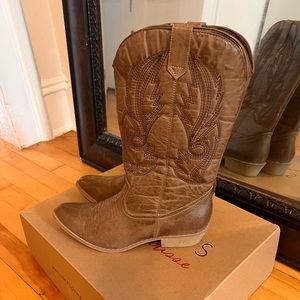 Coconuts by Matisse Women’s Cowboy cowgirl boots size 9